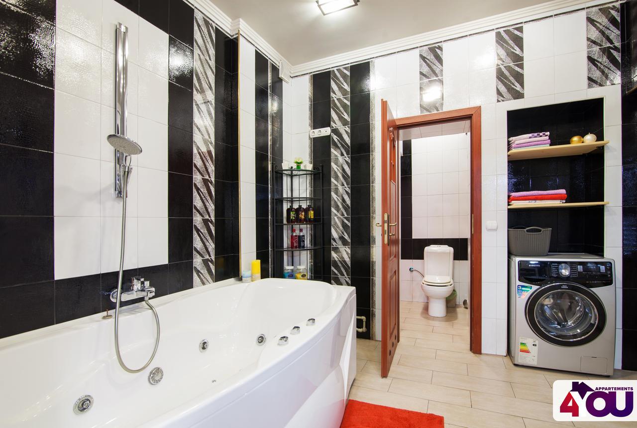 4You Apartaments Leopoli Esterno foto